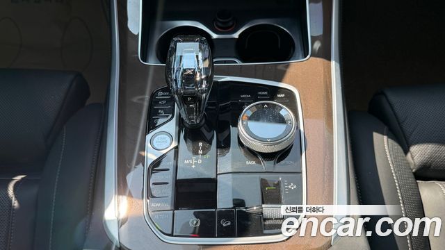 BMW X5 (G05) xDrive 40i xLine 2023 — фото 9