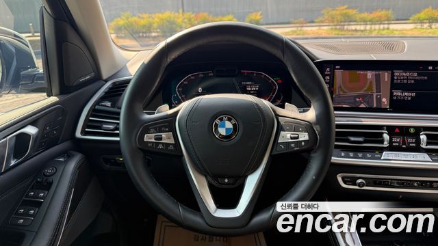 BMW X5 (G05) xDrive 40i xLine 2023 — фото 18