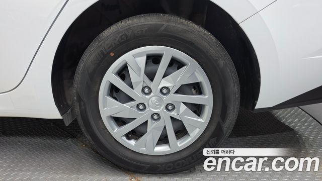 Hyundai Avante (CN7) 1.6 Smart 2021 — фото 21