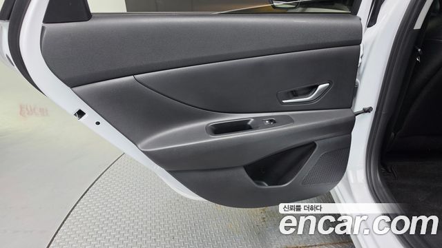 Hyundai Avante (CN7) 1.6 Smart 2021 — фото 25
