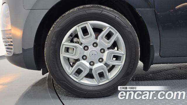 Hyundai Staria Cargo 5-Seater Modern 2022 — фото 5