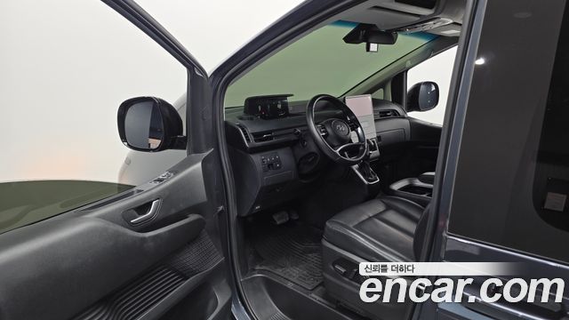 Hyundai Staria Cargo 5-Seater Modern 2022 — фото 10