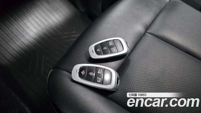 Hyundai Staria Cargo 5-Seater Modern 2022 — фото 17