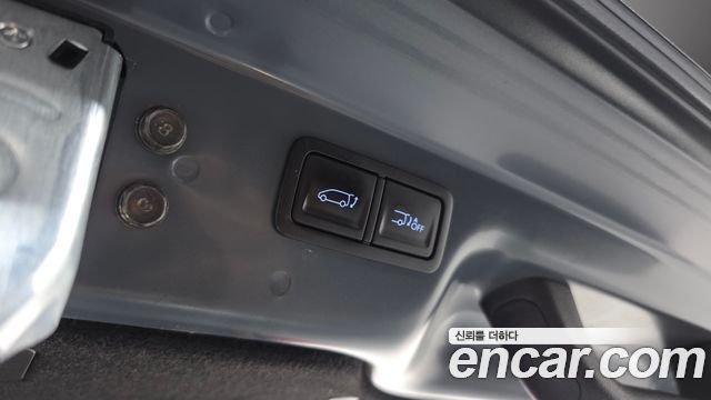 Hyundai Staria Cargo 5-Seater Modern 2022 — фото 18