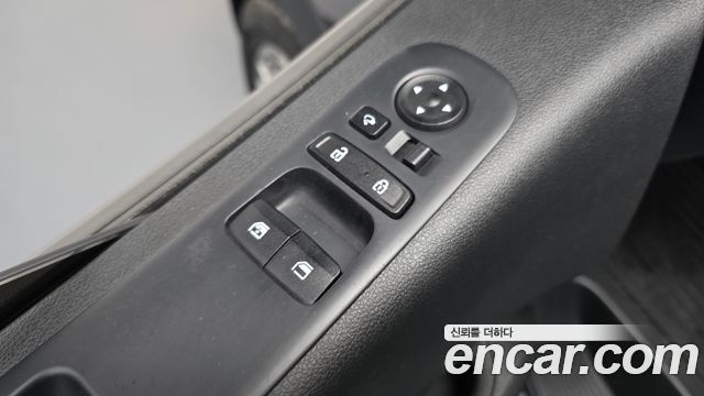 Hyundai Staria Cargo 5-Seater Modern 2022 — фото 20
