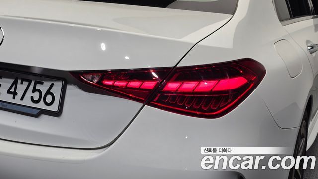 Mercedes-Benz C-Class (W206) C200 AMG Line 2025 — фото 23