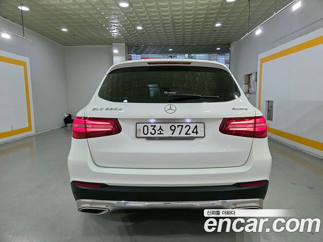 Mercedes-Benz GLC-Class (X253) GLC220 d 4MATIC 2017 — фото 4