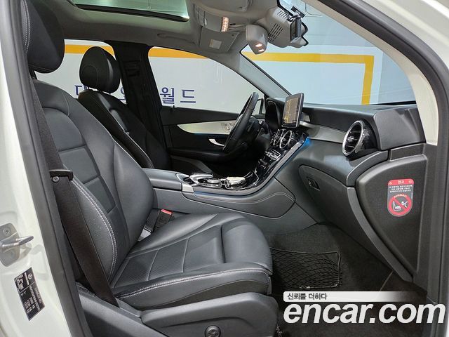 Mercedes-Benz GLC-Class (X253) GLC220 d 4MATIC 2017 — фото 21