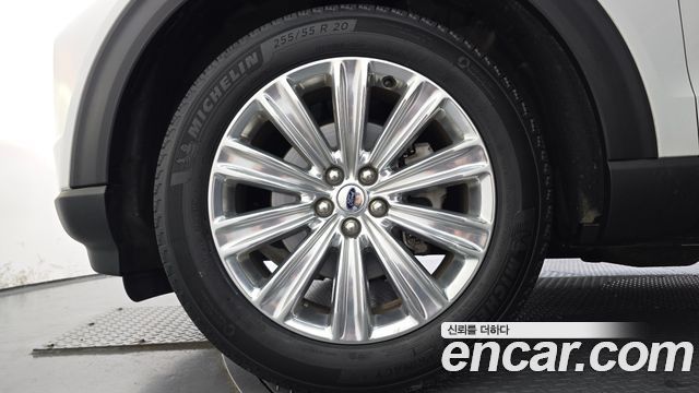 Ford Explorer (VI) 2.3 LimIted 4WD 2021 — фото 5