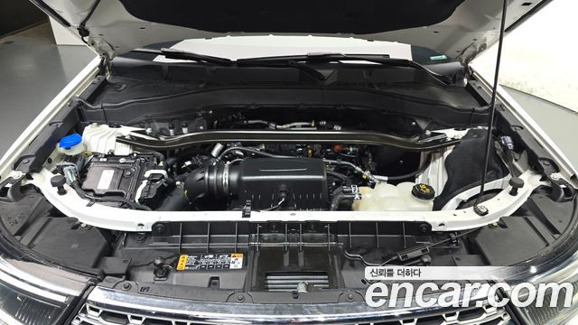 Ford Explorer (VI) 2.3 LimIted 4WD 2021 — фото 6