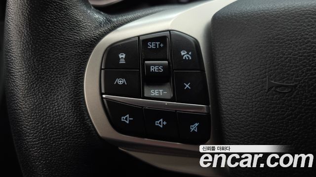 Ford Explorer (VI) 2.3 LimIted 4WD 2021 — фото 21