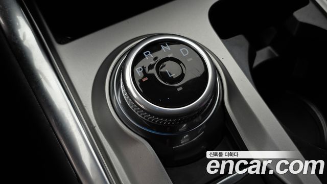 Ford Explorer (VI) 2.3 LimIted 4WD 2021 — фото 24