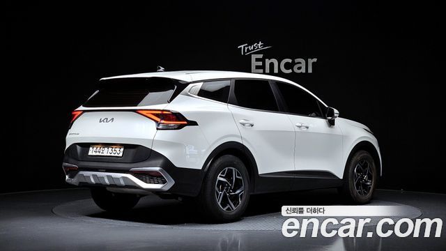 Kia Sportage (V) Gasoline 1.6 Turbo 2WD Trendy 2022 — фото 2
