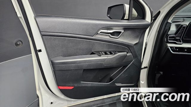 Kia Sportage (V) Gasoline 1.6 Turbo 2WD Trendy 2022 — фото 24
