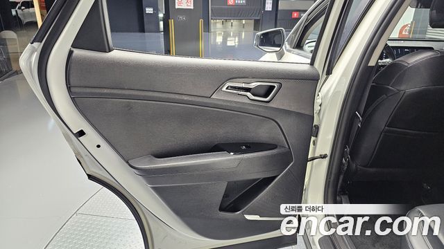 Kia Sportage (V) Gasoline 1.6 Turbo 2WD Trendy 2022 — фото 25