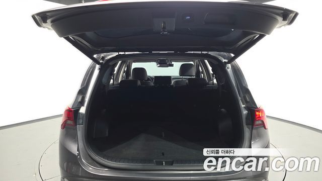 Hyundai Santa Fe Diesel 2.2 2WD Exclusive 2023 — фото 20