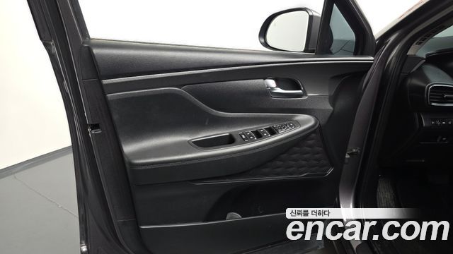 Hyundai Santa Fe Diesel 2.2 2WD Exclusive 2023 — фото 24