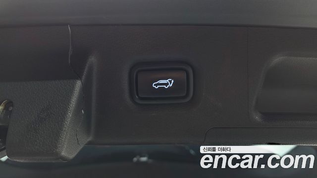 Hyundai Santa Fe Diesel 2.2 2WD Exclusive 2023 — фото 32