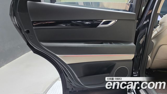 Genesis GV80 2.5T Gasoline 2WD 2024 — фото 25