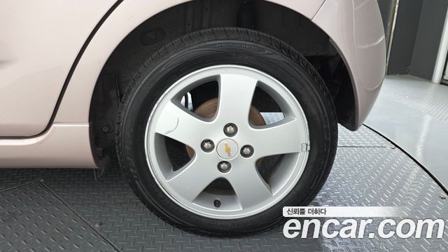 Chevrolet Spark LPG LT Standard 2012 — фото 21