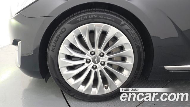 Genesis EQ900 5.0 GDI AWD Prestige 2016 — фото 5