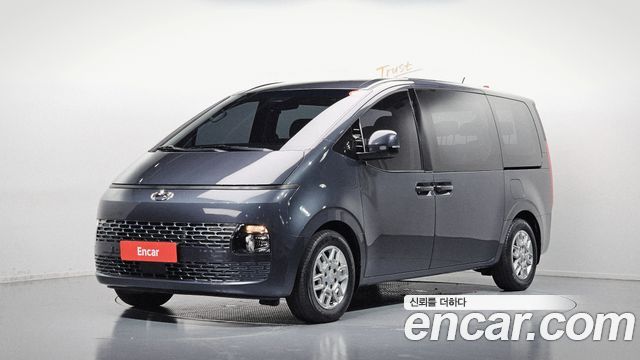Hyundai Staria Tourer 11-Seater Modern 2024 — фото 1