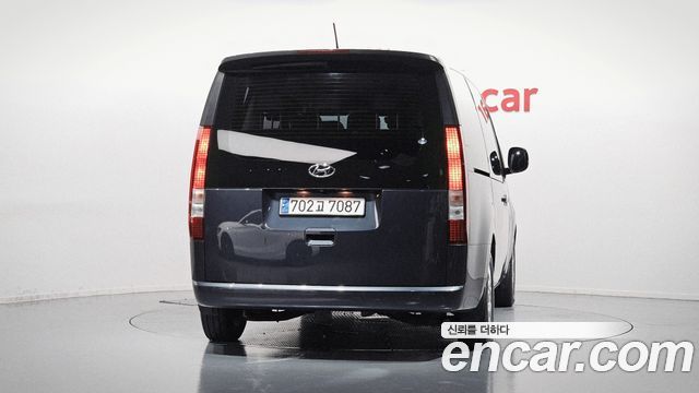 Hyundai Staria Tourer 11-Seater Modern 2024 — фото 4