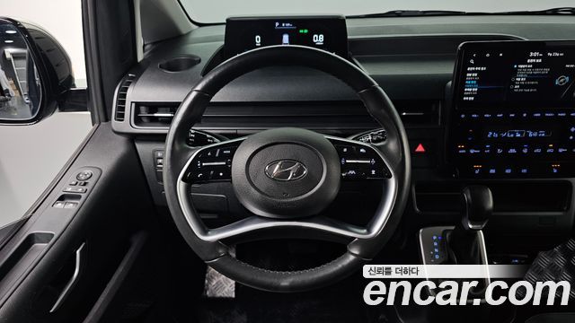 Hyundai Staria Tourer 11-Seater Modern 2024 — фото 12