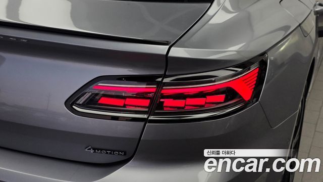 Volkswagen Arteon 2.0 TDI R-LIINE 4Motion 2022 — фото 23