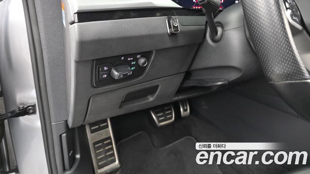 Volkswagen Arteon 2.0 TDI R-LIINE 4Motion 2022 — фото 34