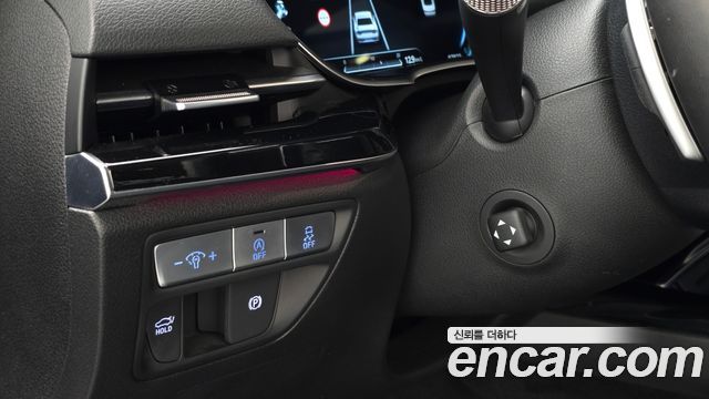 Genesis G80 (RG3) Gasoline 2.5 Turbo AWD 2024 — фото 28