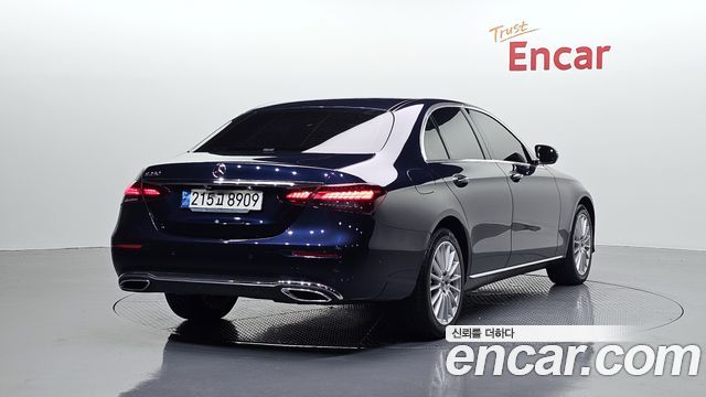 Mercedes-Benz E-Class (W213) E250 Exclusive 2021 — фото 2
