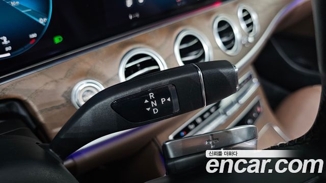 Mercedes-Benz E-Class (W213) E250 Exclusive 2021 — фото 9