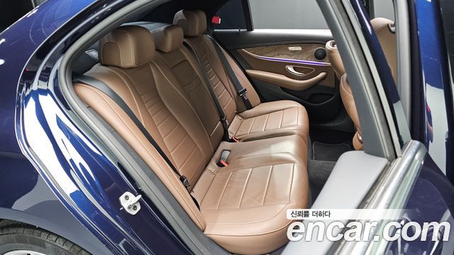 Mercedes-Benz E-Class (W213) E250 Exclusive 2021 — фото 11