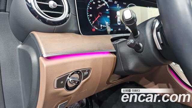 Mercedes-Benz E-Class (W213) E250 Exclusive 2021 — фото 18