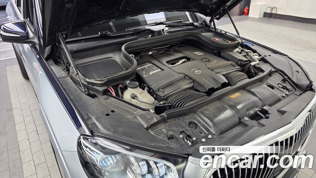 Mercedes-Benz GLS-Class (X167) Maybach GLS600 4MATIC 2025 — фото 6