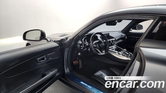 Mercedes-Benz AMG GT 4.0 2018 — фото 10