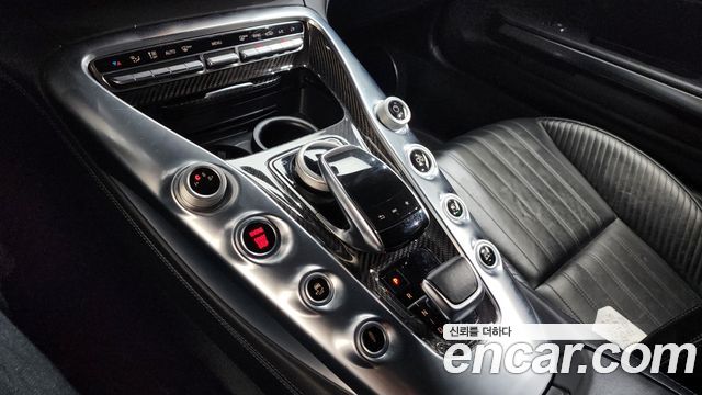 Mercedes-Benz AMG GT 4.0 2018 — фото 17