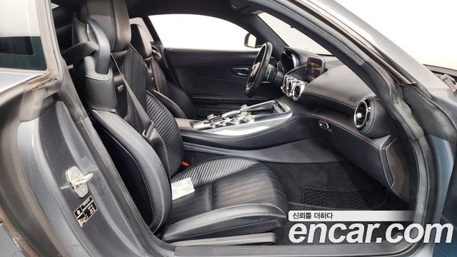 Mercedes-Benz AMG GT 4.0 2018 — фото 26