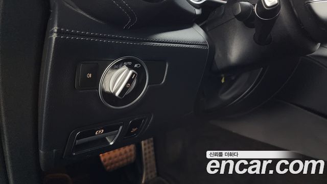 Mercedes-Benz AMG GT 4.0 2018 — фото 30