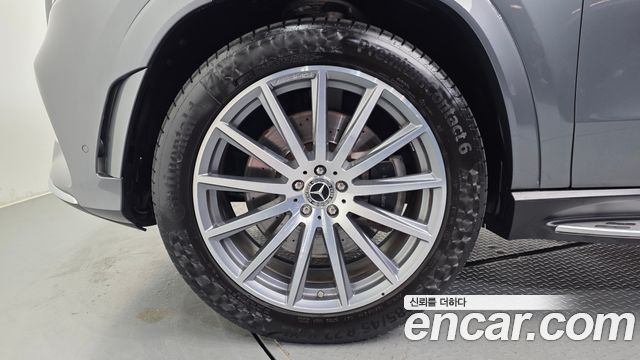 Mercedes-Benz GLS-Class (X167) GLS580 4MATIC 2021 — фото 5