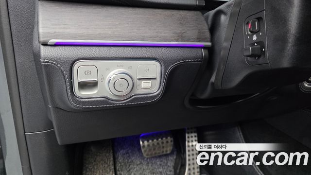 Mercedes-Benz GLS-Class (X167) GLS580 4MATIC 2021 — фото 33