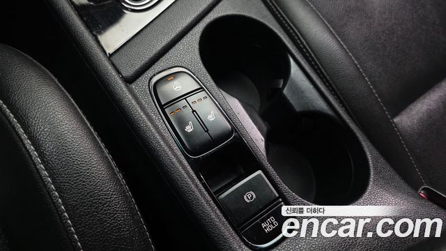 Kia Niro 1.6 HEV Prestige 2020 — фото 18