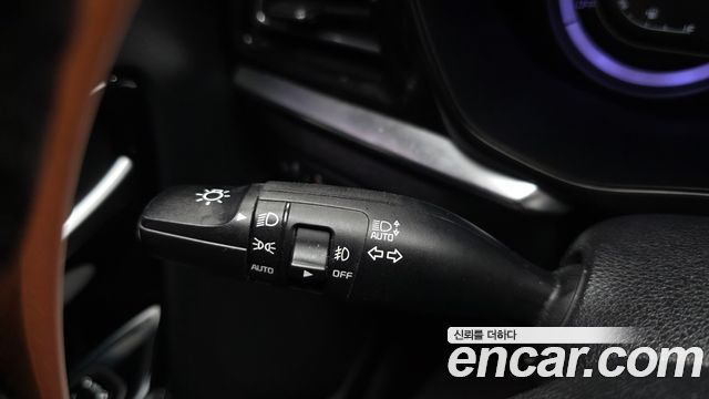 Kia Niro 1.6 HEV Prestige 2020 — фото 20