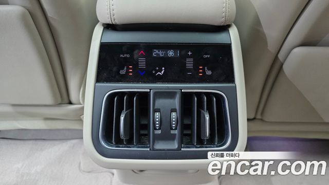 Maserati Grecale 2.0 AWD GT Type P 2023 — фото 32