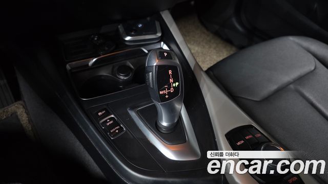 BMW 1 Series (F20) 118d JOY 5DOOR 2018 — фото 9