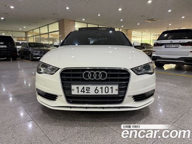 Audi A3 35 TDI Dynamic 8V 2015 — фото 2