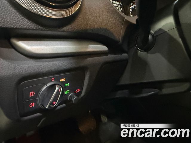 Audi A3 35 TDI Dynamic 8V 2015 — фото 20