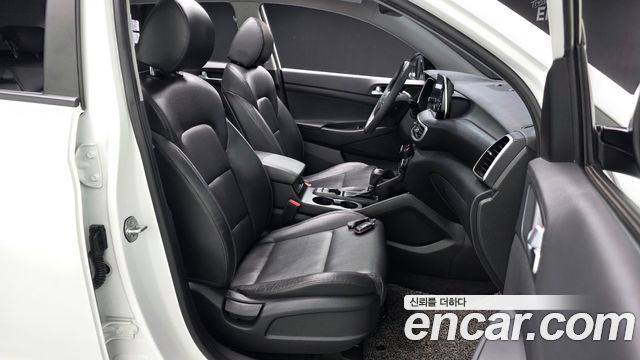 Hyundai Tucson Diesel 2.0 2WD Modern 2019 — фото 32