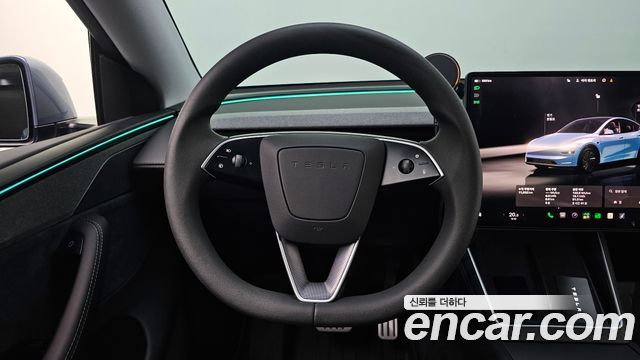 Tesla Model Y Long Range AWD 2025 — фото 13